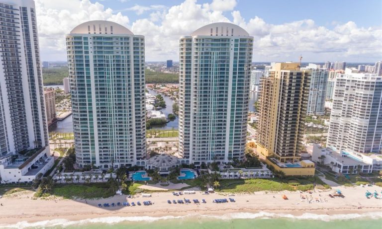 Turnberry Ocean Colony Condos For Sale And Rent In Sunny Isles